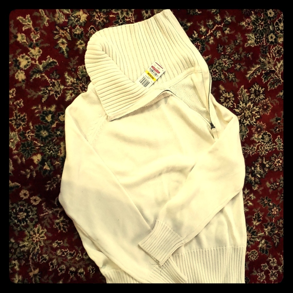 Women's sweater